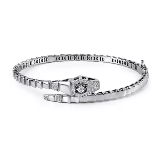 Браслет с бриллиантами из золота